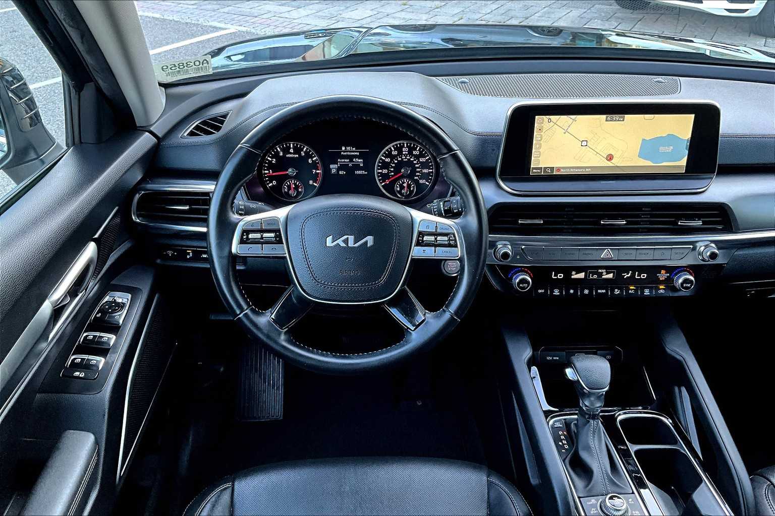 2022 Kia Telluride LX - Photo 18