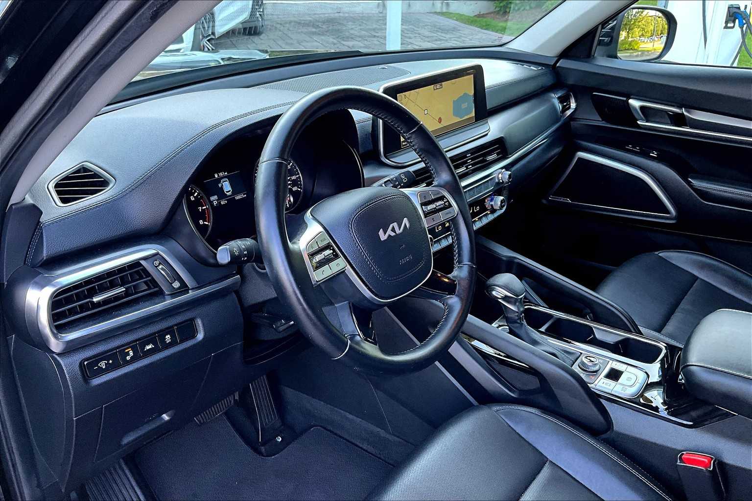 2022 Kia Telluride LX - Photo 8