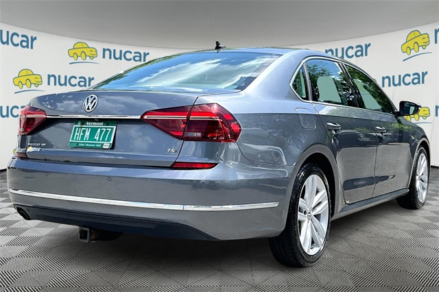 2018 Volkswagen Passat  - Photo 13