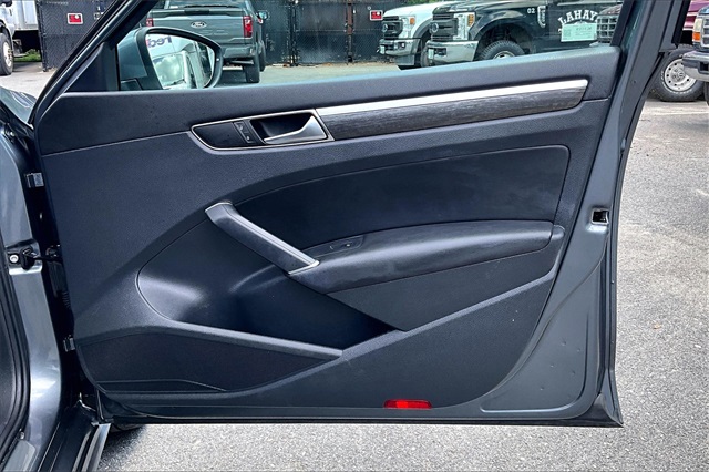 2018 Volkswagen Passat  - Photo 20