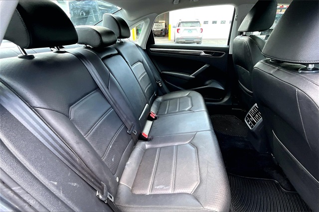 2018 Volkswagen Passat  - Photo 23