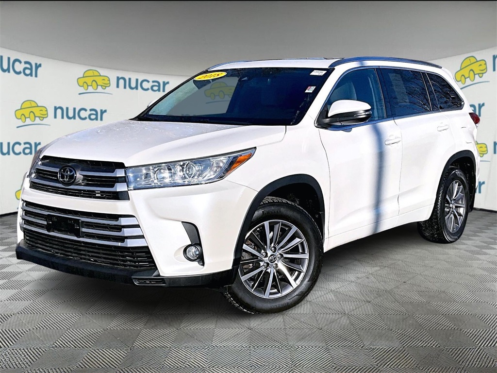 2018 Toyota Highlander SE - Photo 3