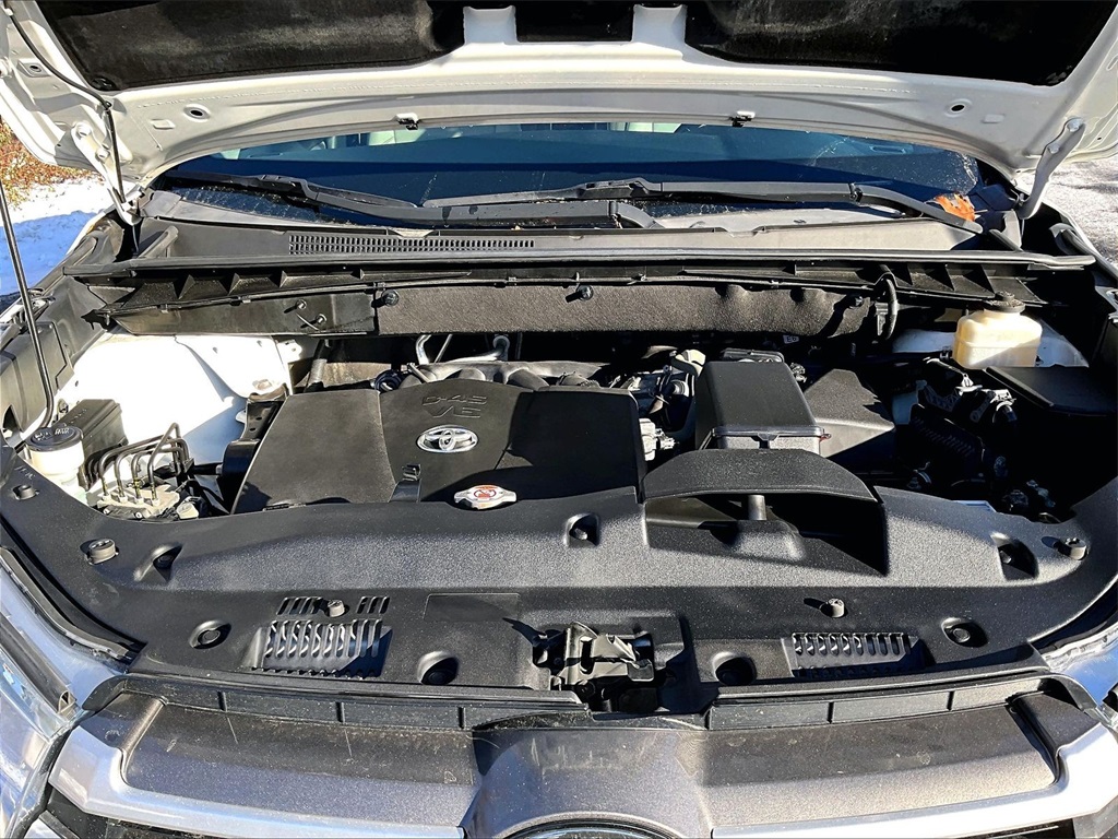 2018 Toyota Highlander SE - Photo 31