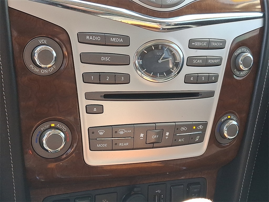 2019 INFINITI QX80 LUXE - Photo 18