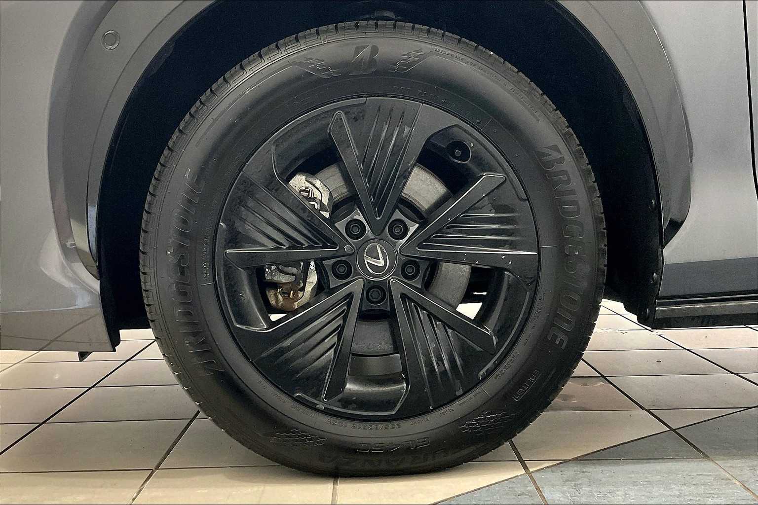 2024 Lexus RZ RZ 450e Premium - Photo 7