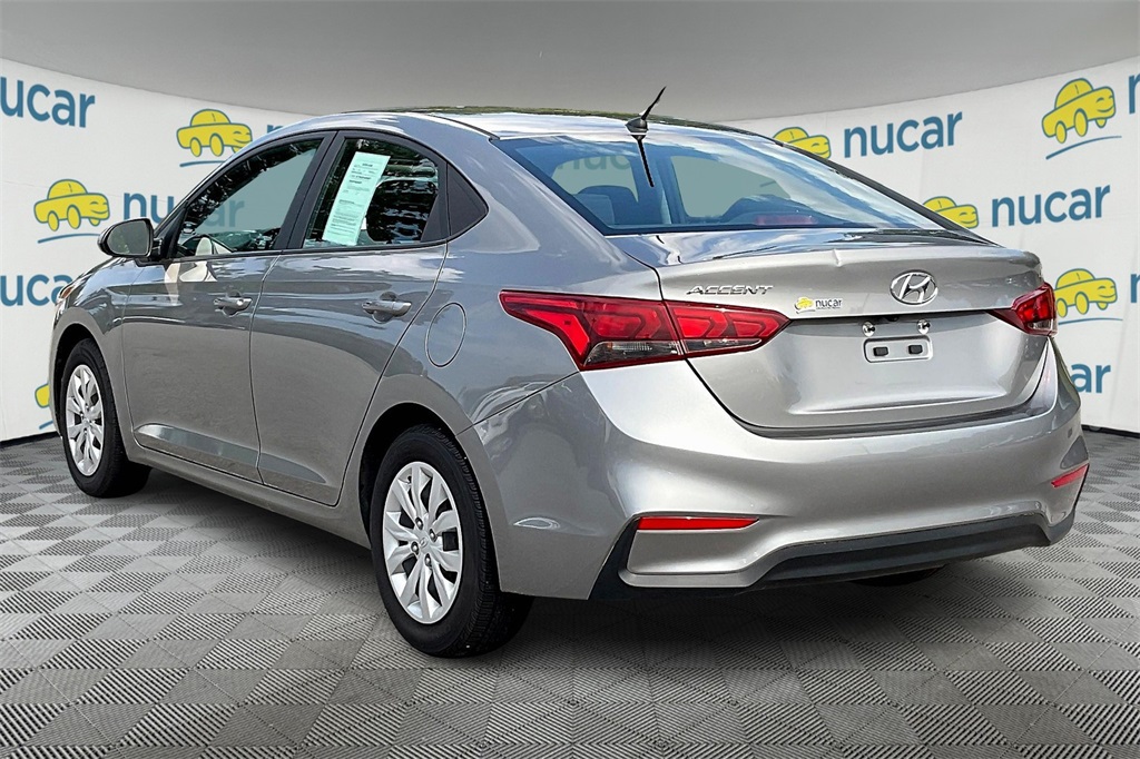2021 Hyundai Accent SE - Photo 4