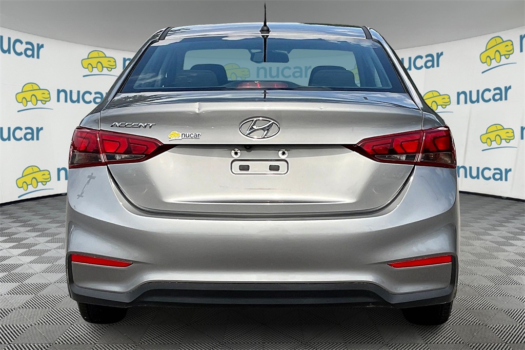 2021 Hyundai Accent SE - Photo 5