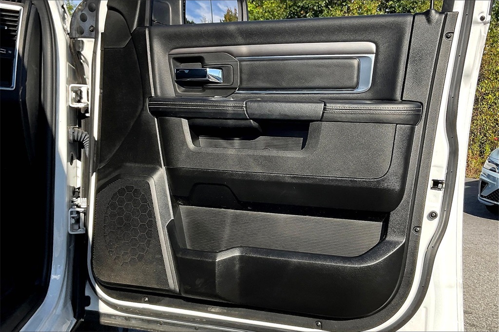 2022 Ram 1500 Classic Warlock - Photo 11