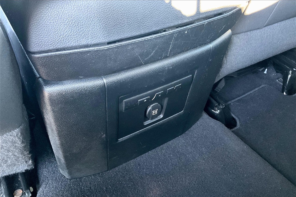 2022 Ram 1500 Classic Warlock - Photo 25