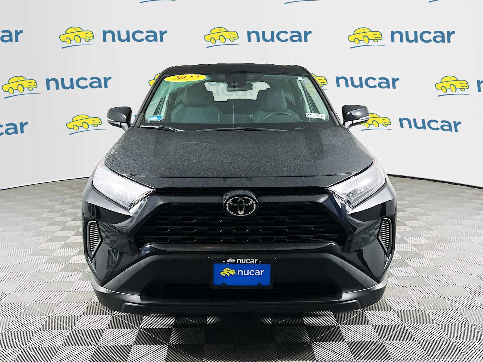 2022 Toyota RAV4 LE - Photo 2