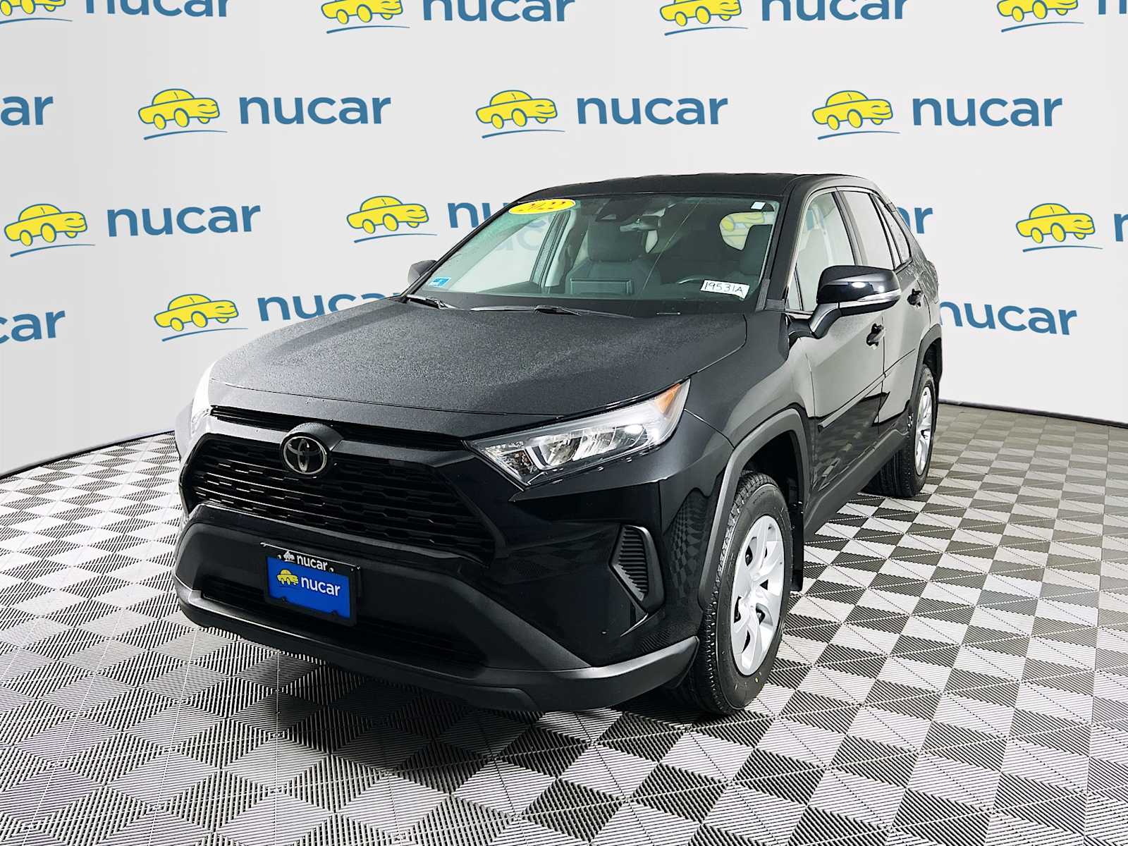 2022 Toyota RAV4 LE - Photo 3
