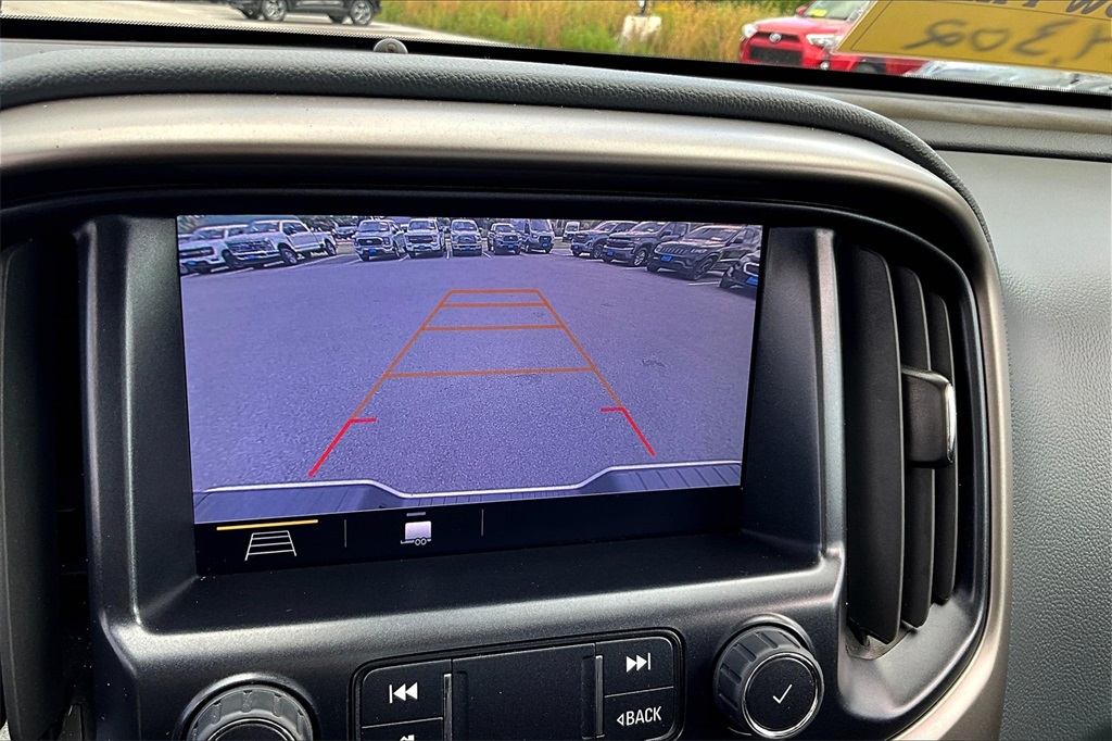 2022 Chevrolet Colorado Z71 - Photo 19