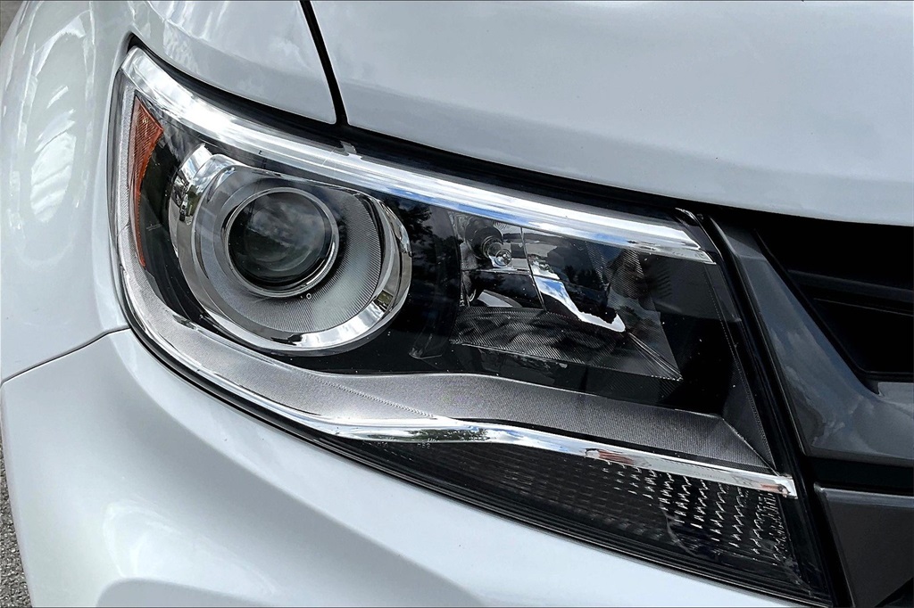2022 Chevrolet Colorado Z71 - Photo 32