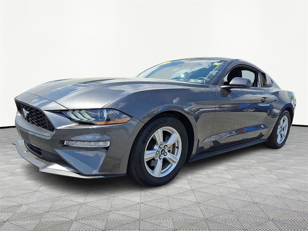 2018 Ford Mustang EcoBoost - Photo 3