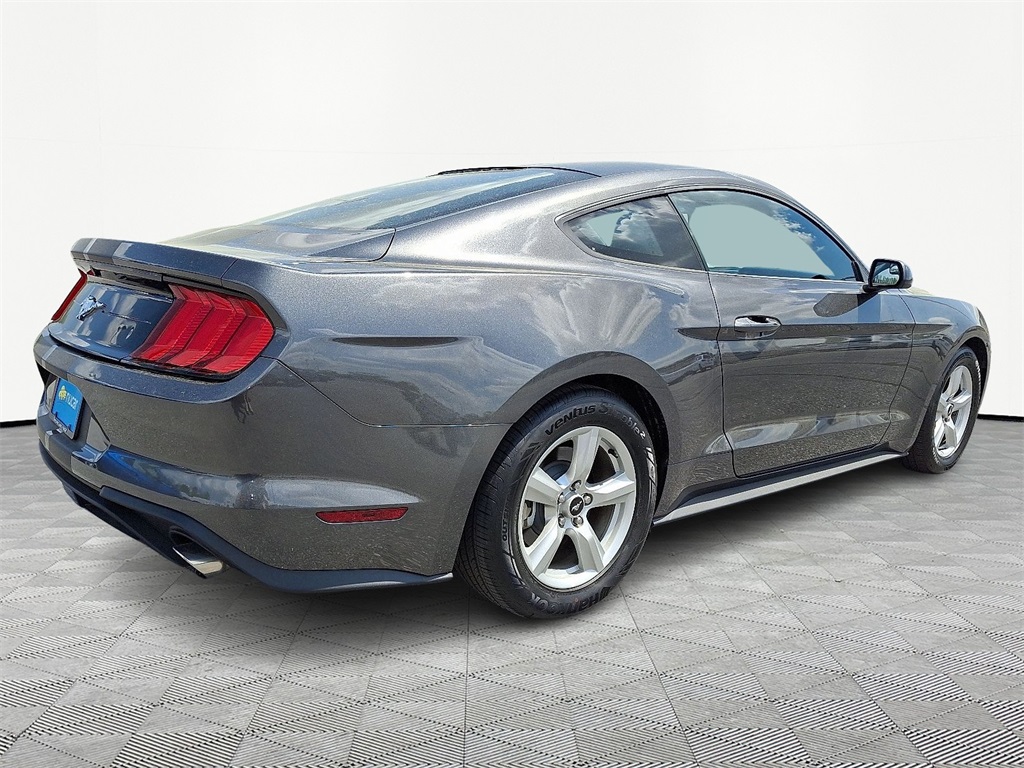 2018 Ford Mustang EcoBoost - Photo 7