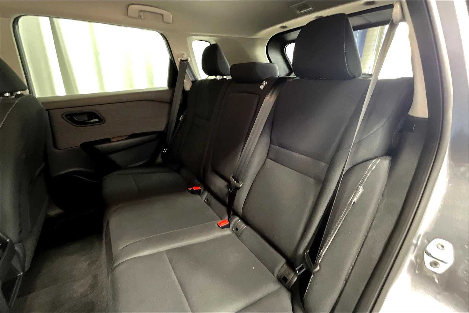 2023 Nissan Rogue S - Photo 15