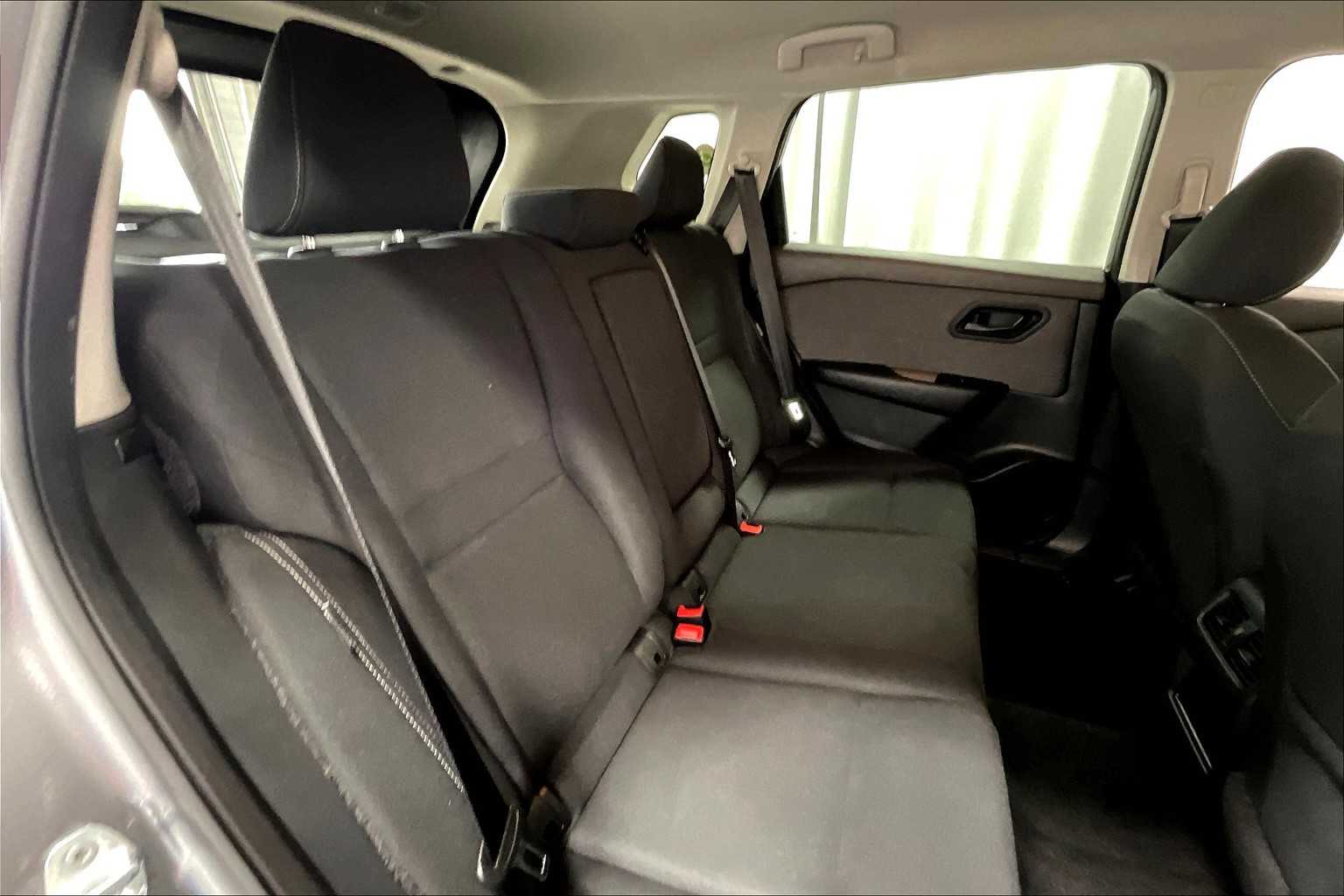 2023 Nissan Rogue S - Photo 16