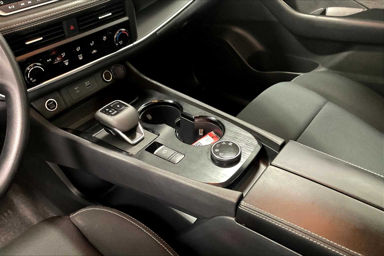 2023 Nissan Rogue S - Photo 20