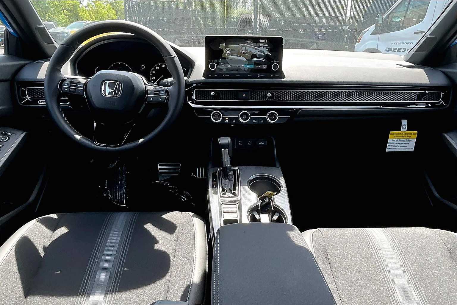 2025 Honda Civic Hatchback Sport - Photo 12