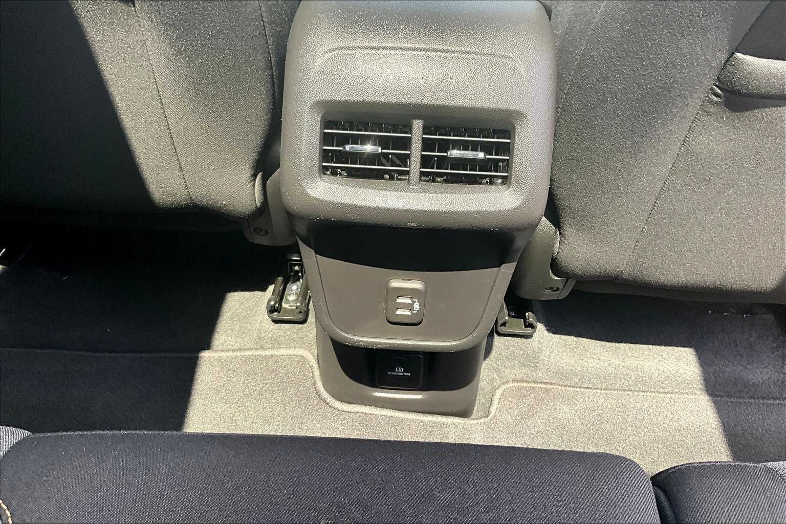 2022 Chevrolet Equinox LT - Photo 27