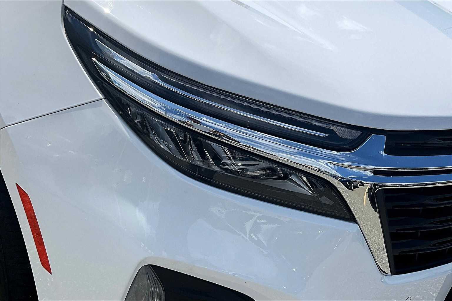 2022 Chevrolet Equinox LT - Photo 32