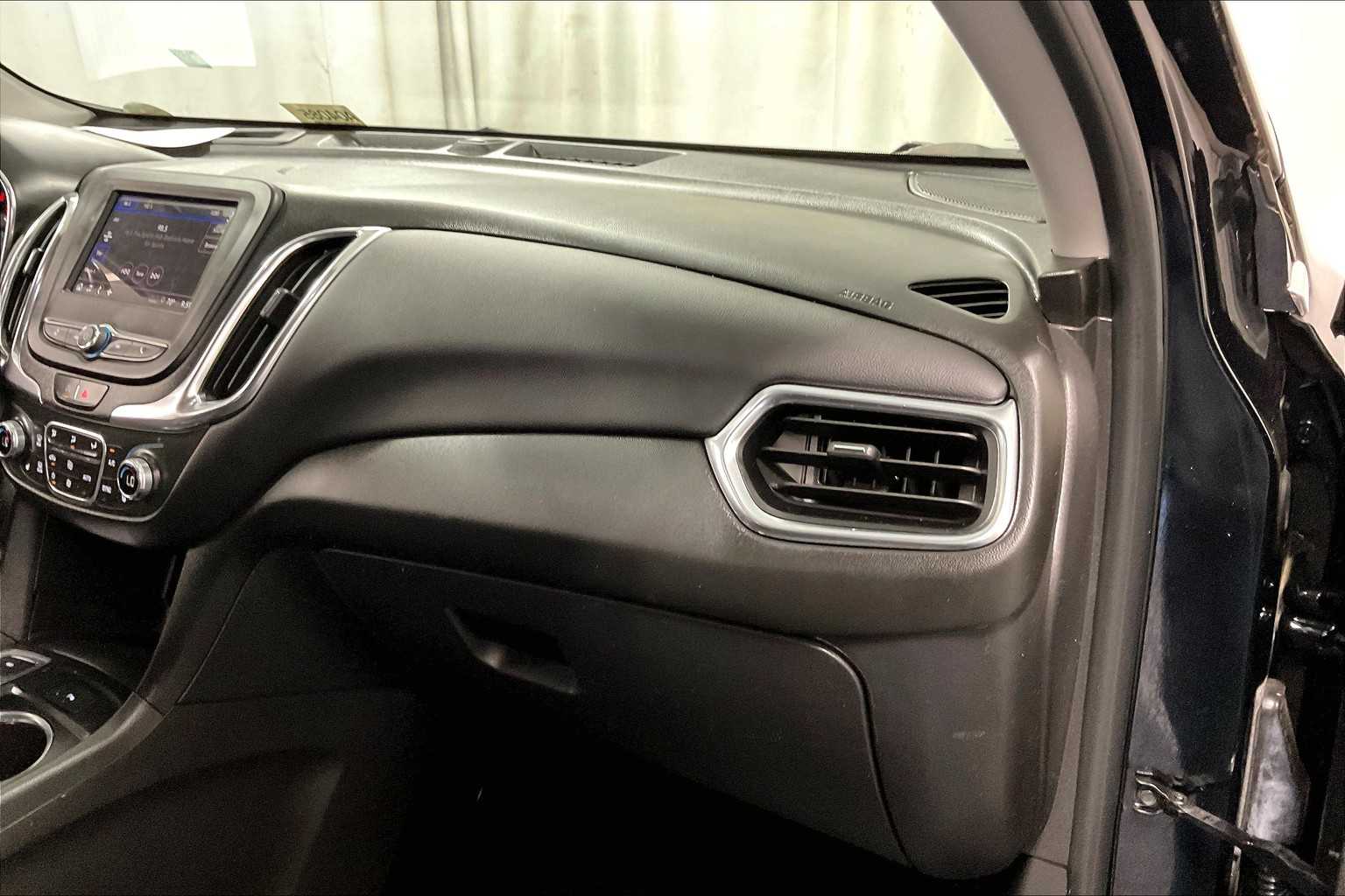 2022 Chevrolet Equinox LT - Photo 13