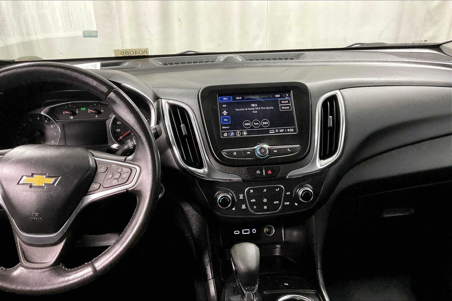 2022 Chevrolet Equinox LT - Photo 18