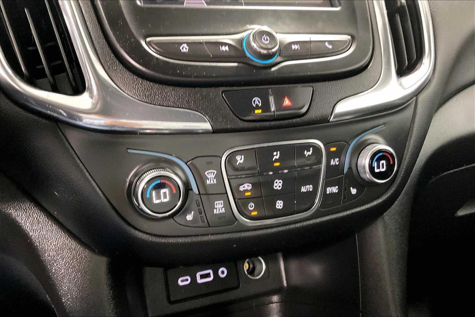 2022 Chevrolet Equinox LT - Photo 25