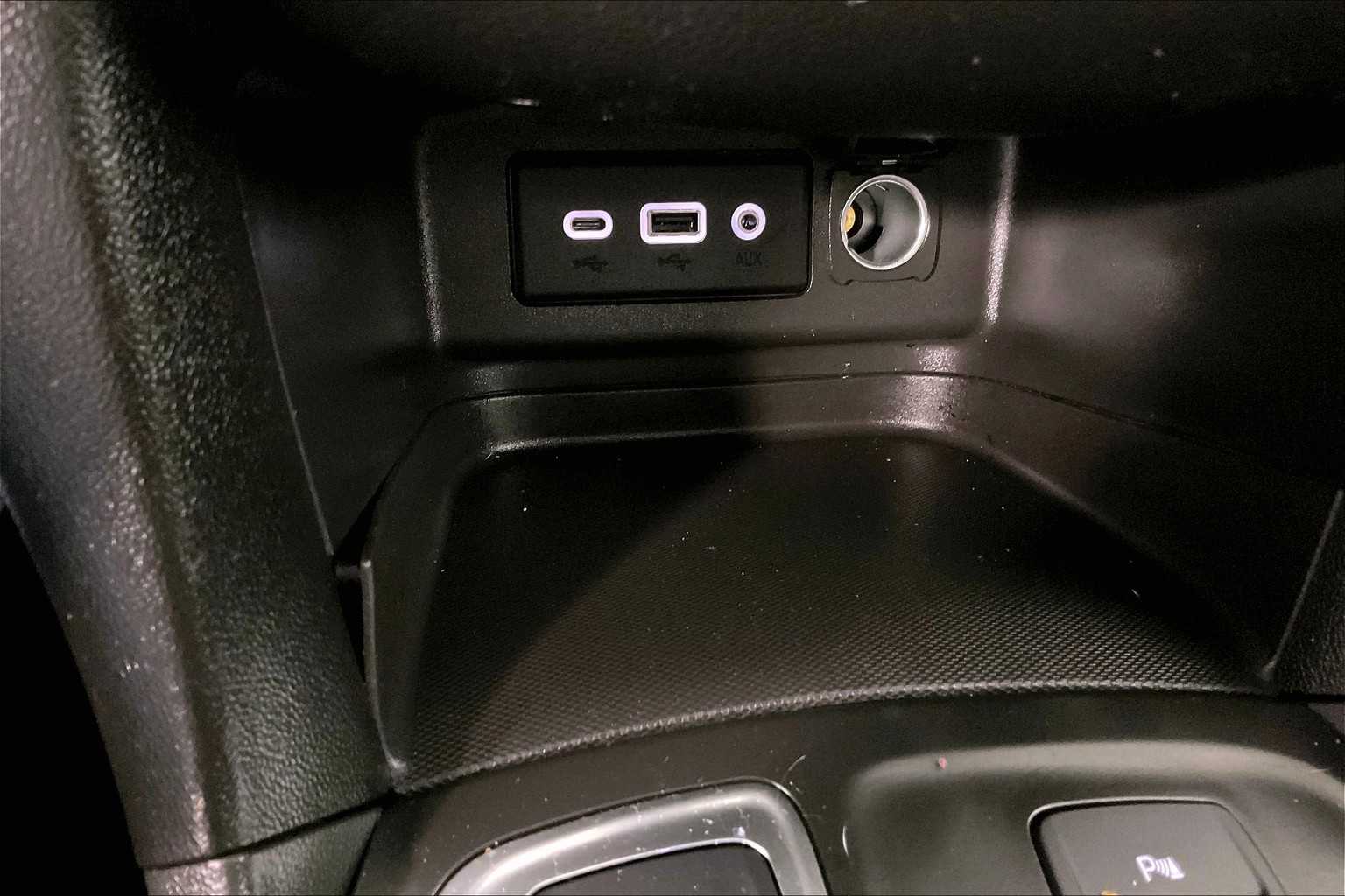 2022 Chevrolet Equinox LT - Photo 26