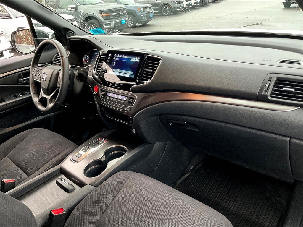 2022 Honda Pilot Sport - Photo 13