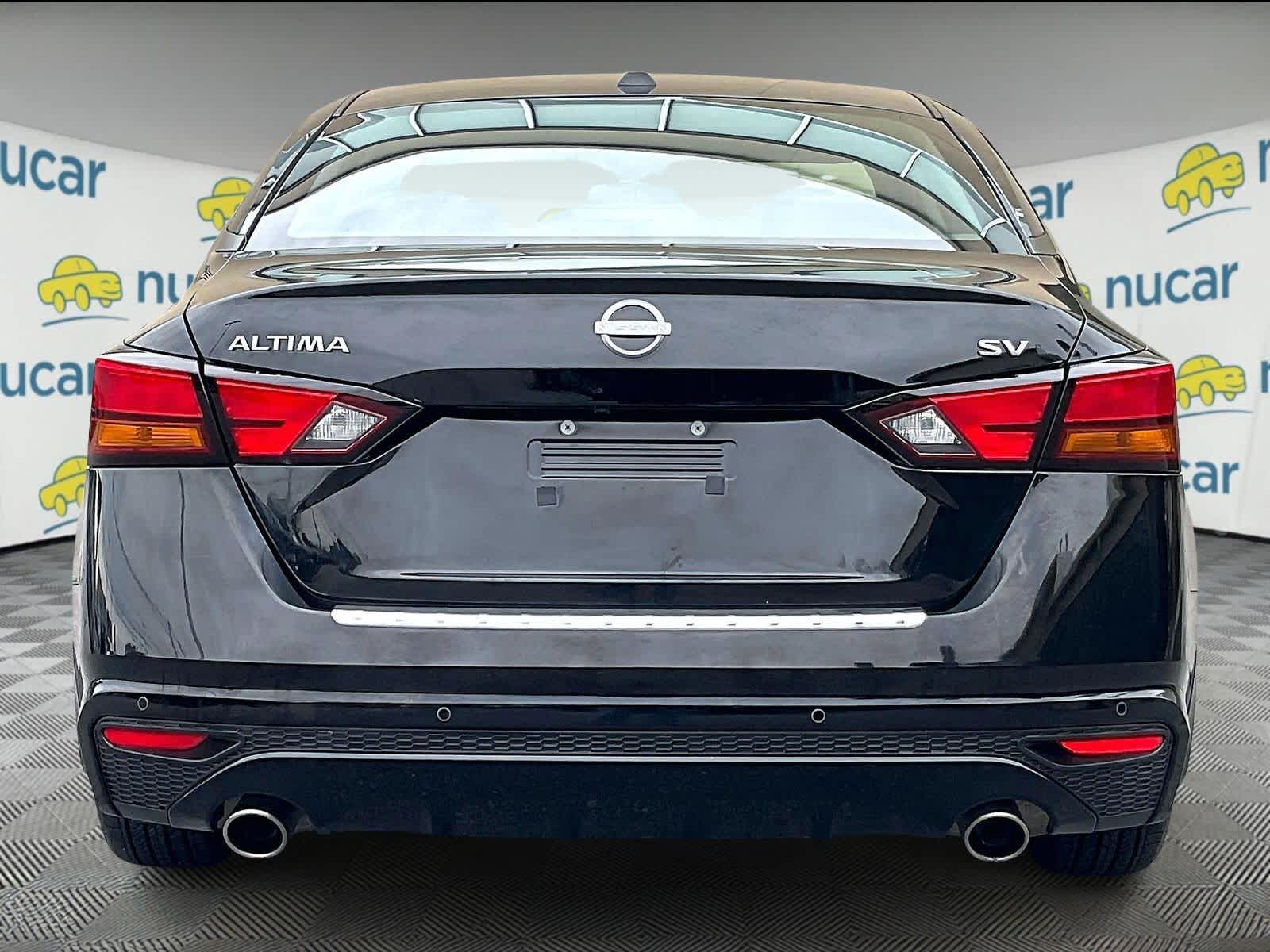2023 Nissan Altima 2.5 SV - Photo 5