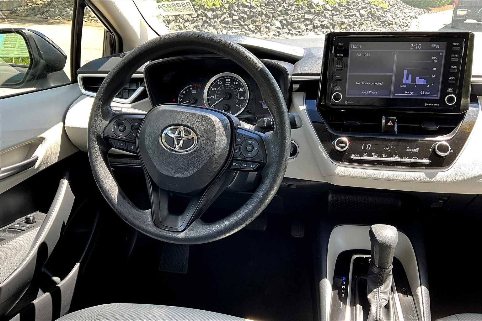 2022 Toyota Corolla LE - Photo 17