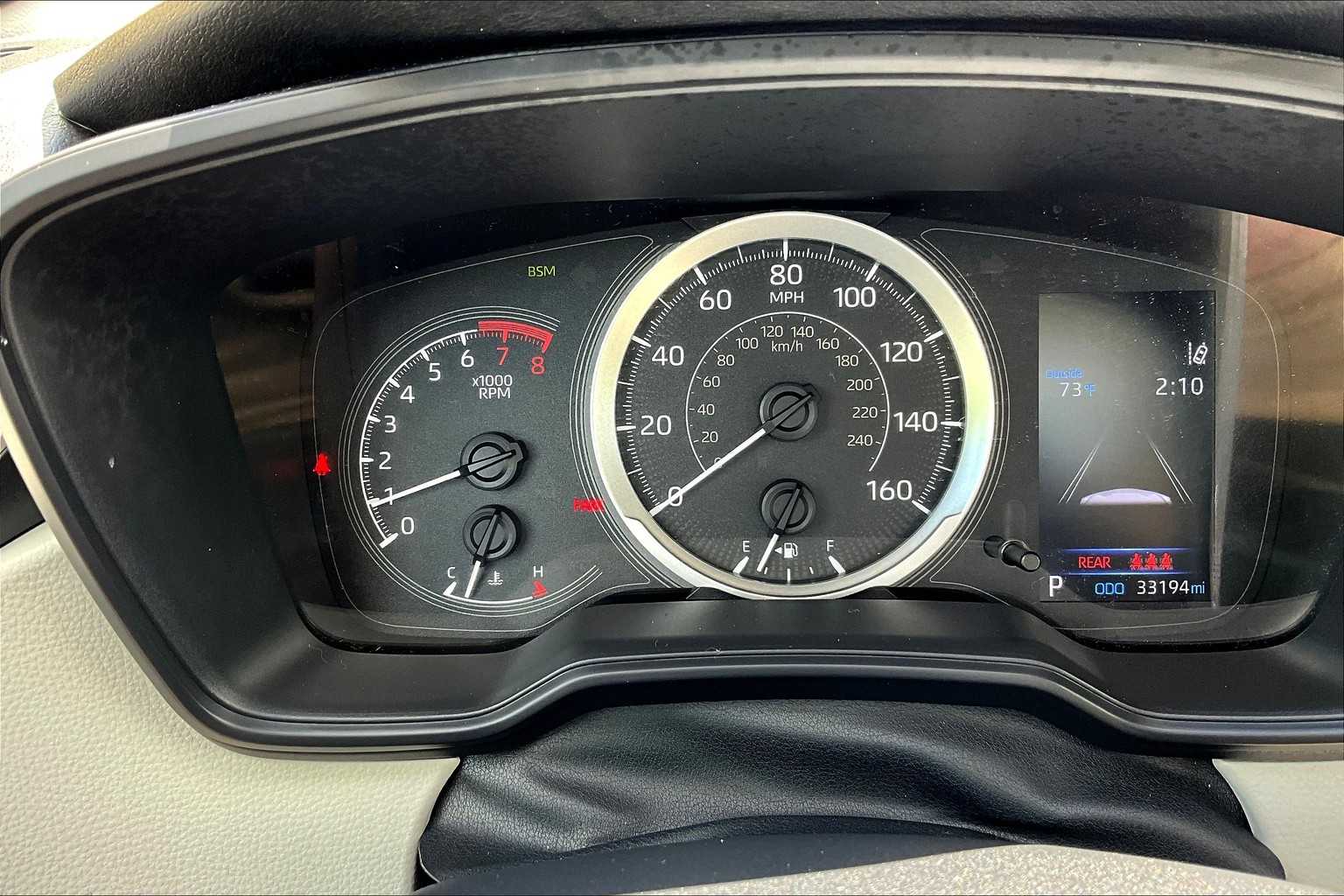 2022 Toyota Corolla LE - Photo 24