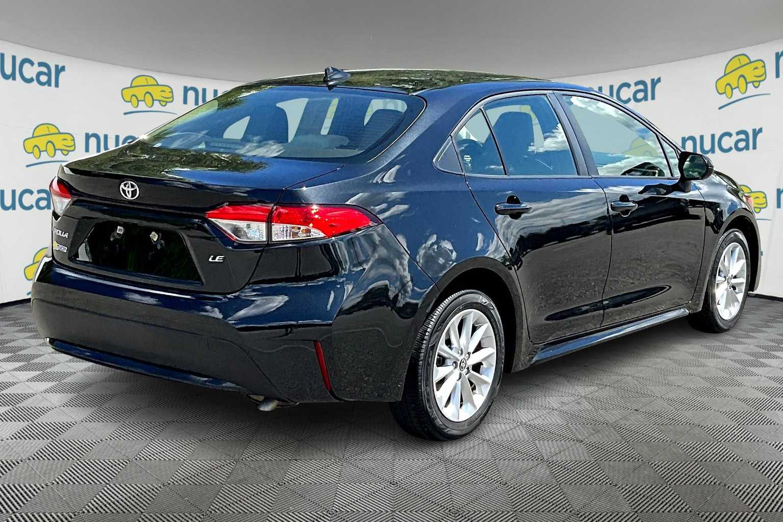 2022 Toyota Corolla LE - Photo 6