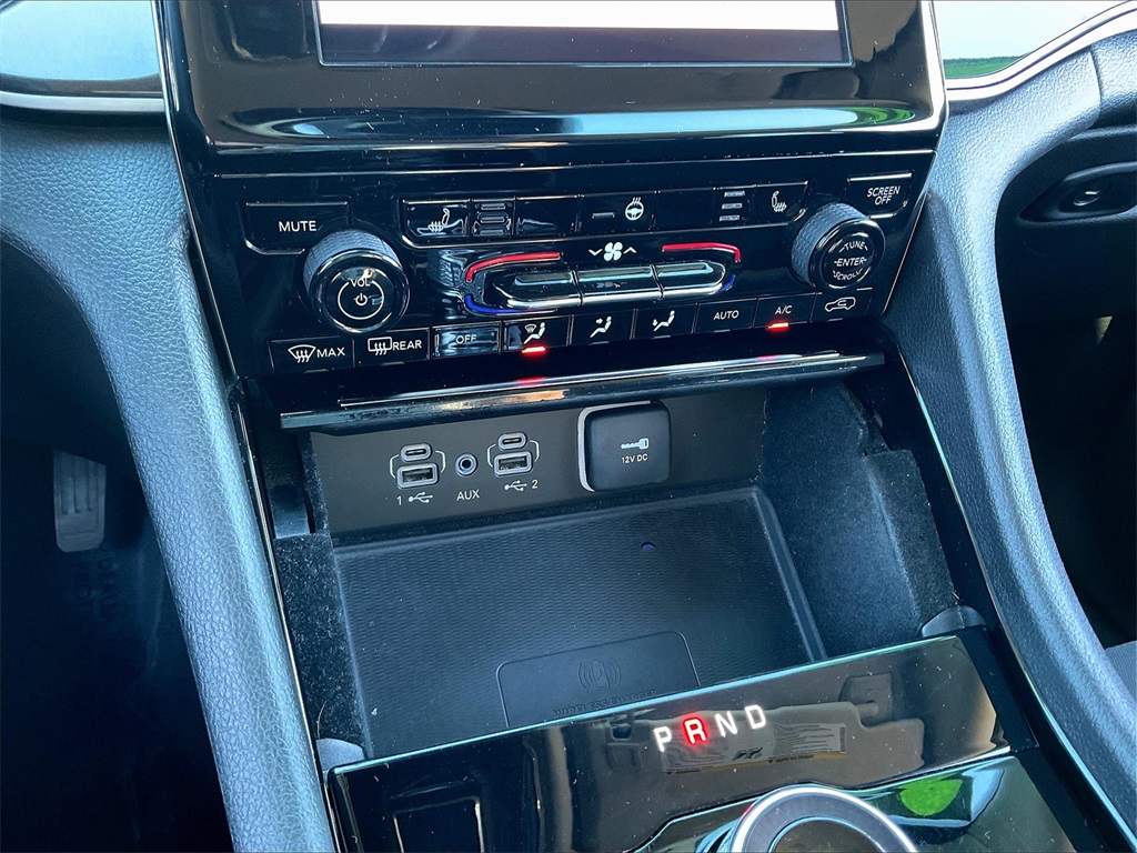 2022 Jeep Grand Cherokee Laredo - Photo 24