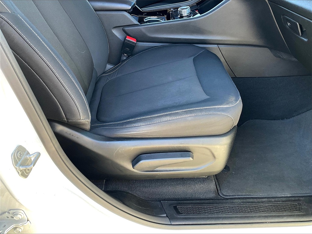 2022 Jeep Grand Cherokee Laredo - Photo 35