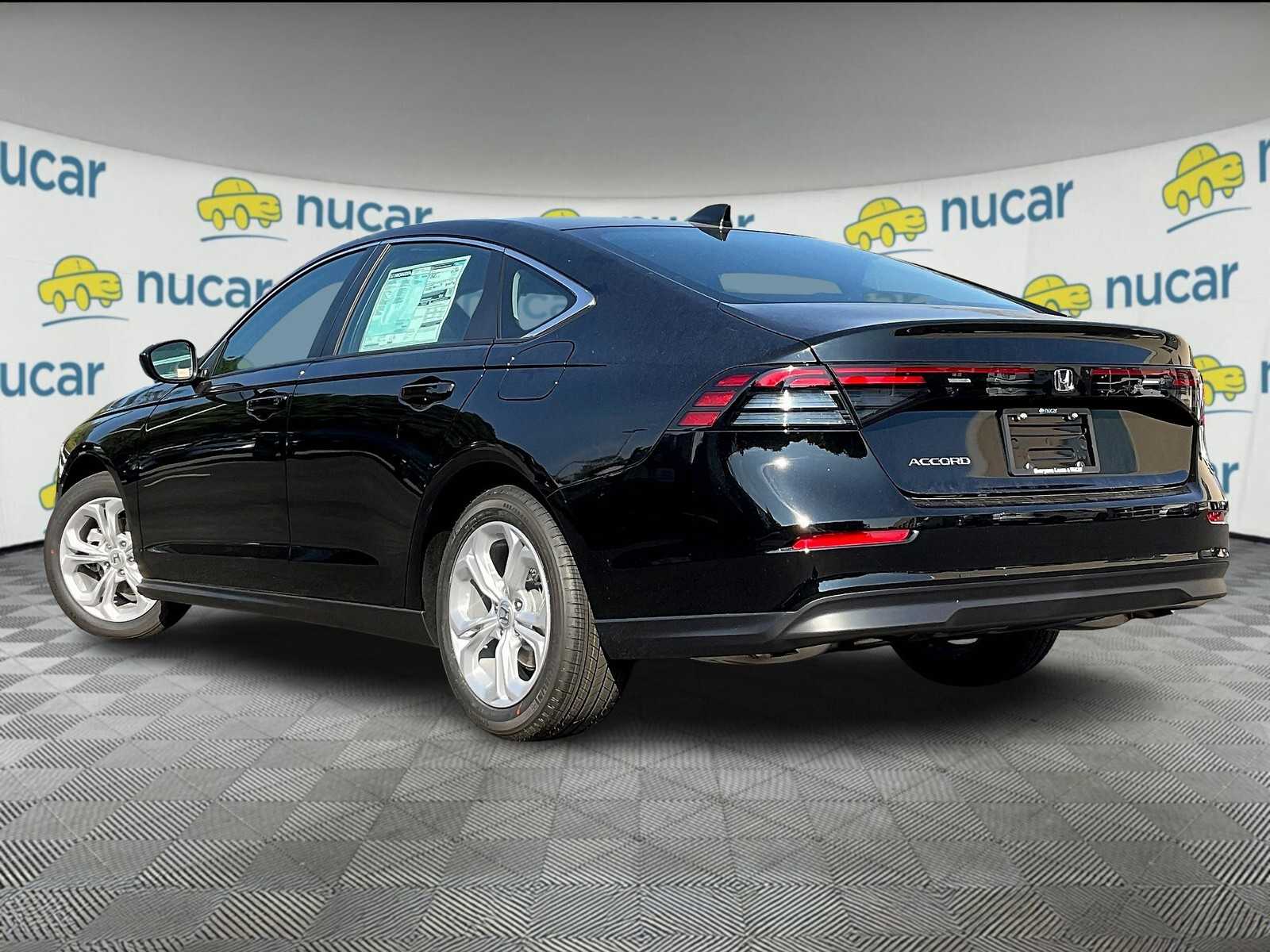 2025 Honda Accord LX - Photo 5