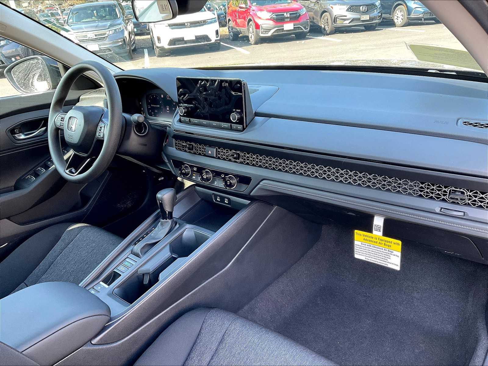 2025 Honda Accord LX - Photo 10