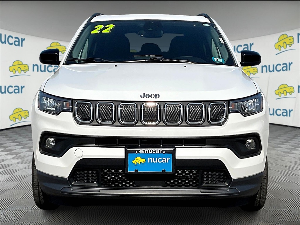 2022 Jeep Compass Latitude Lux - Photo 2