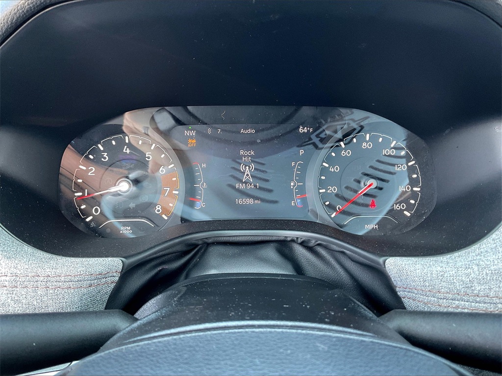 2022 Jeep Compass Latitude Lux - Photo 24