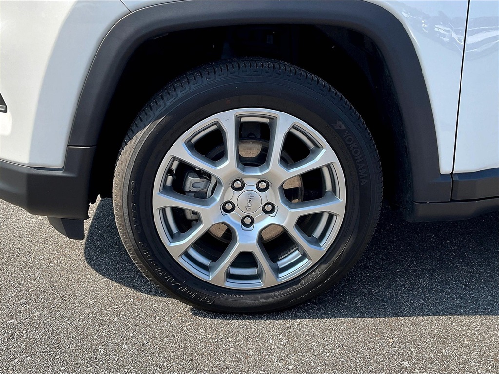2022 Jeep Compass Latitude Lux - Photo 7