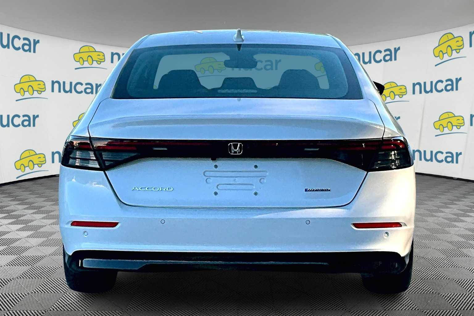 2025 Honda Accord Hybrid EX-L - Photo 6
