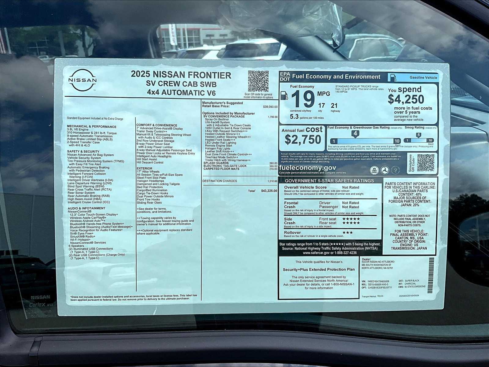 2025 Nissan Frontier SV - Photo 18