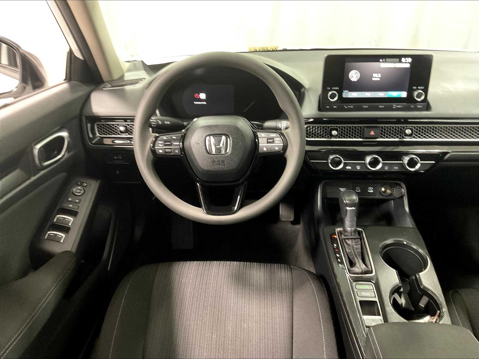 2025 Honda Civic LX - Photo 17
