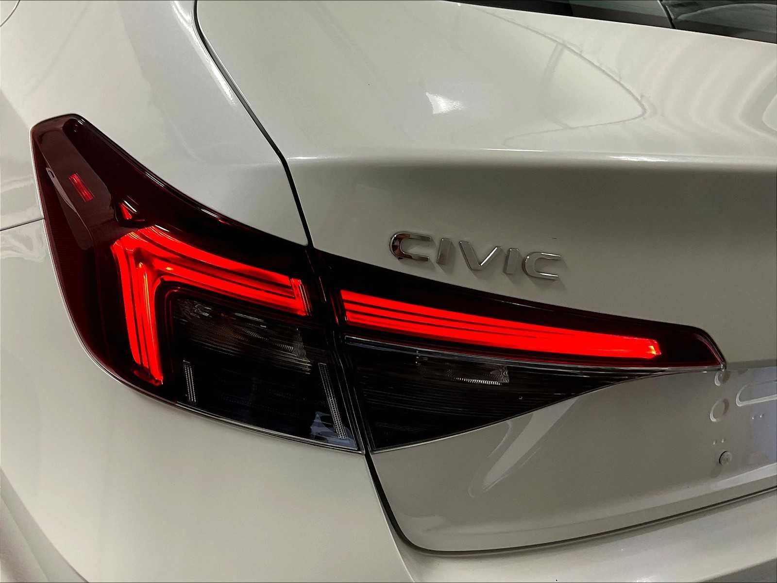 2025 Honda Civic LX - Photo 33