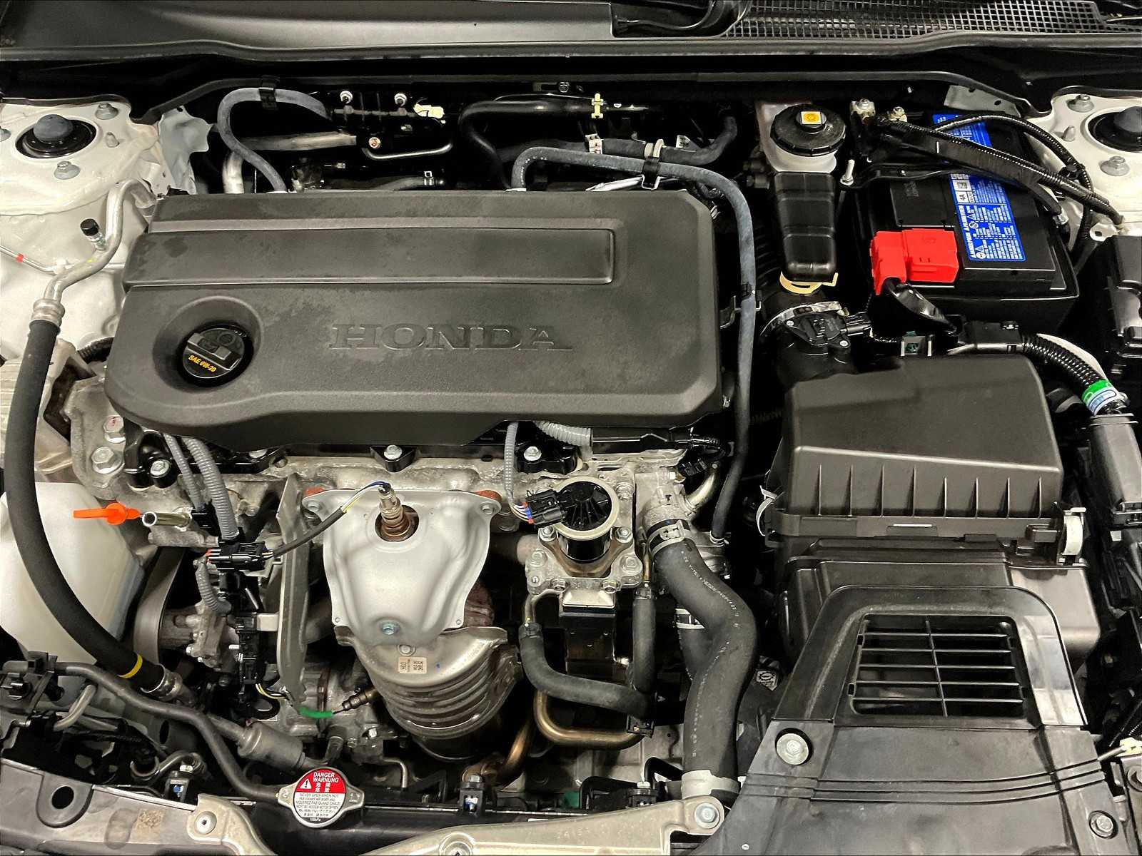 2025 Honda Civic LX - Photo 34