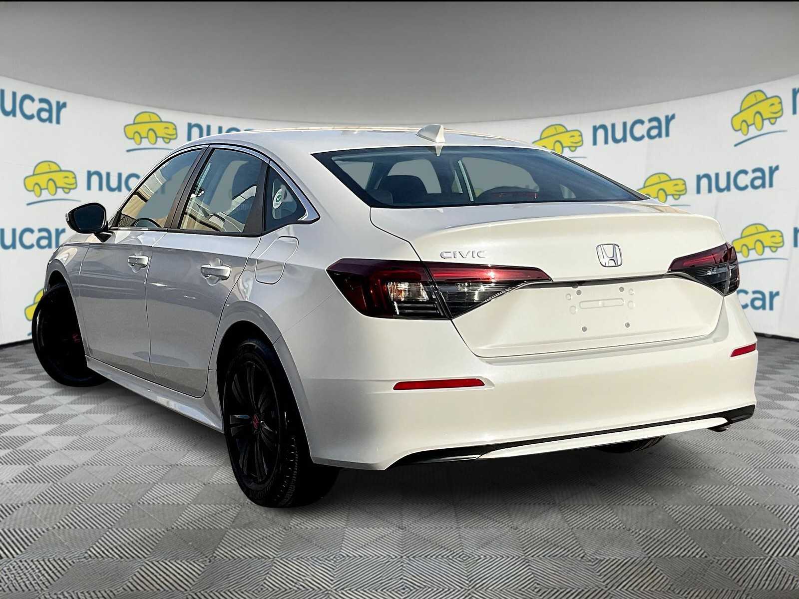 2025 Honda Civic LX - Photo 4