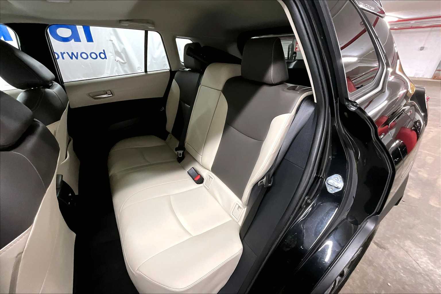 2022 Toyota Corolla Cross XLE - Photo 15