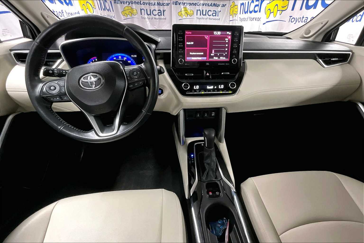 2022 Toyota Corolla Cross XLE - Photo 21