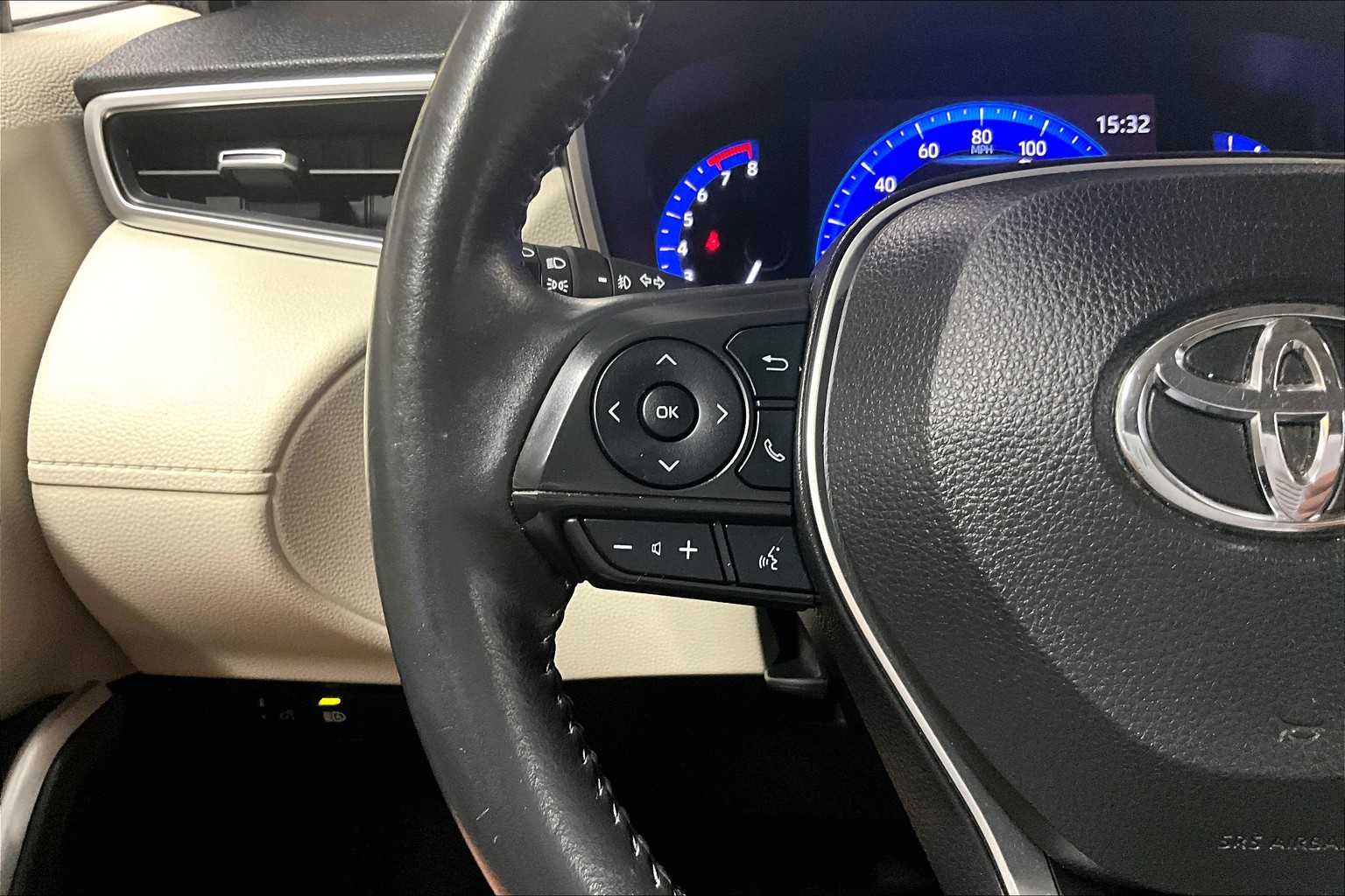 2022 Toyota Corolla Cross XLE - Photo 23